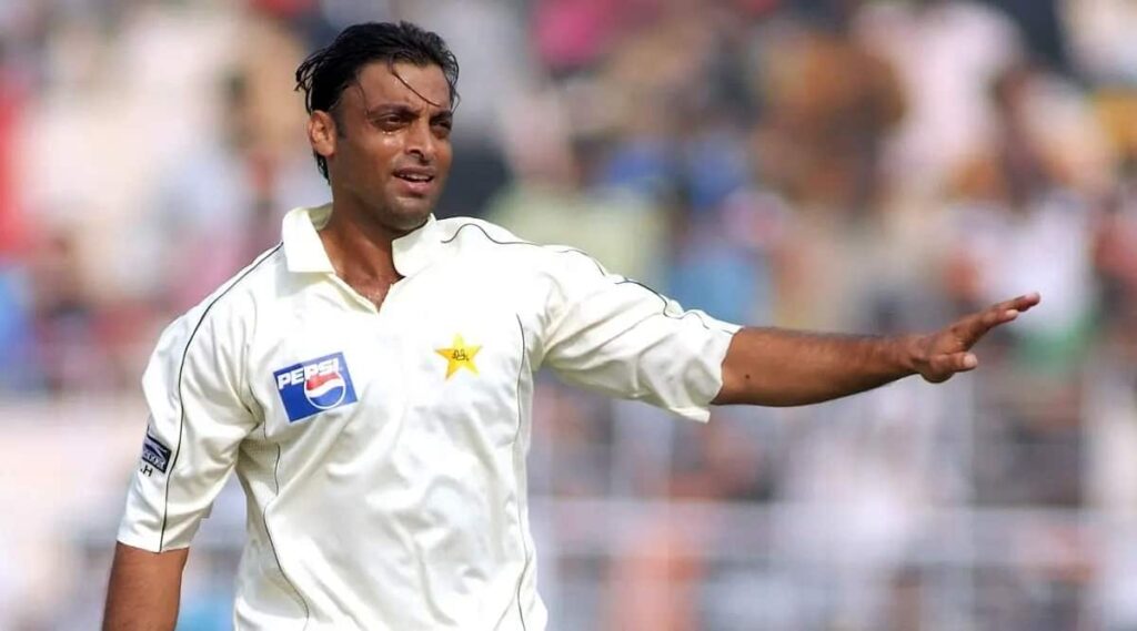 Shoaib Akhtar, the legendary Pakistani bowler, coined a new term to describe Pakistan's aggressive cricket style in the Test series against Sri Lanka, as the team's batsmen displayed an explosive performance, scoring 145 runs in just 28.3 overs with a run rate above 5 per over.